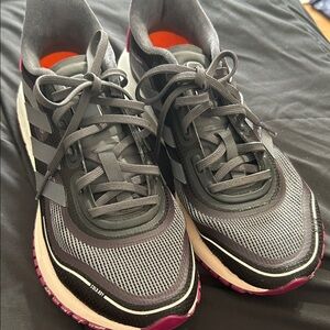 Adidas Women's supernova running shoes